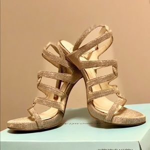 Jessica Simpson Women's Reyse Heeled Sandal 8.5